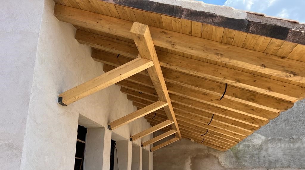 40562928-2448-4be9-a18a-7baf20e92c6a