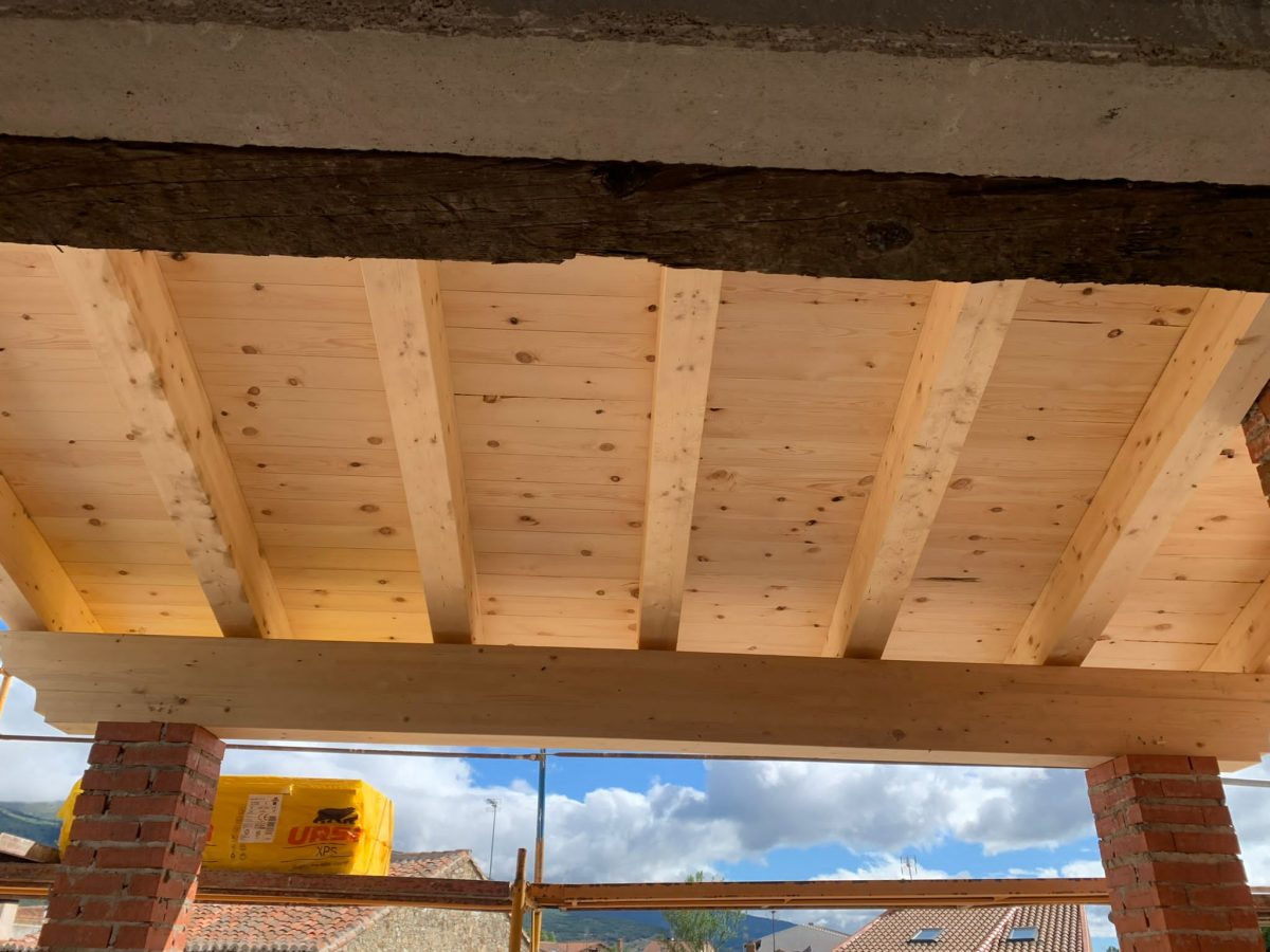 b05427f5-c405-4d40-8bff-279b12049219